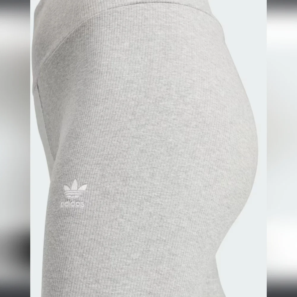 NWOT Ribbed Adidas Bike Shorts - Picture 6 of 8